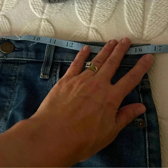 EUC Current Elliot size 29 denim mini skirt with button fly. 15 inches long. - Picture 7 of 8